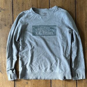 Women’s LL Bean active logo sweatshirt, sm